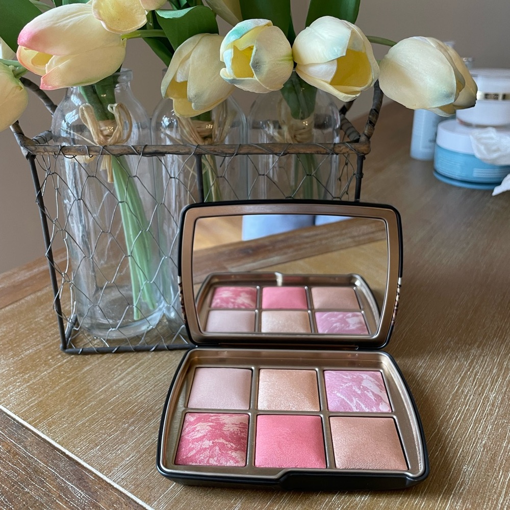 Limited Edition Hourglass Ambient Palette- Leopard